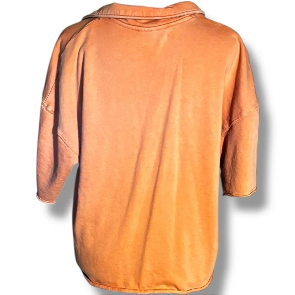 Universal Threads Casual Peach V-Neck Collared Long Tee Sleeve Women's Top